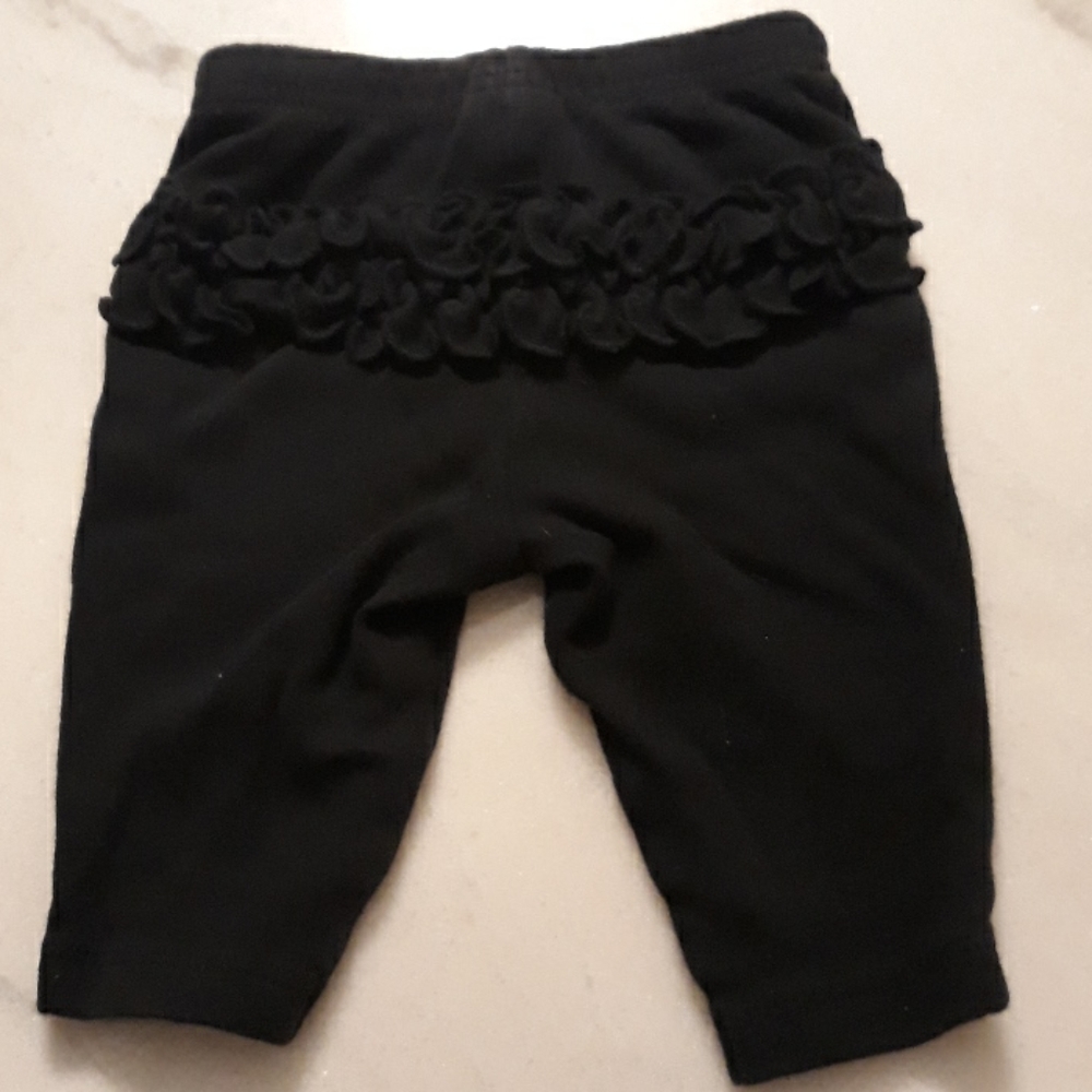 Baby girl onesie, and pant - Picture 3 of 3